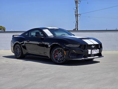 Used 2025 Ford Mustang GT Premium w/ GT Performance Package