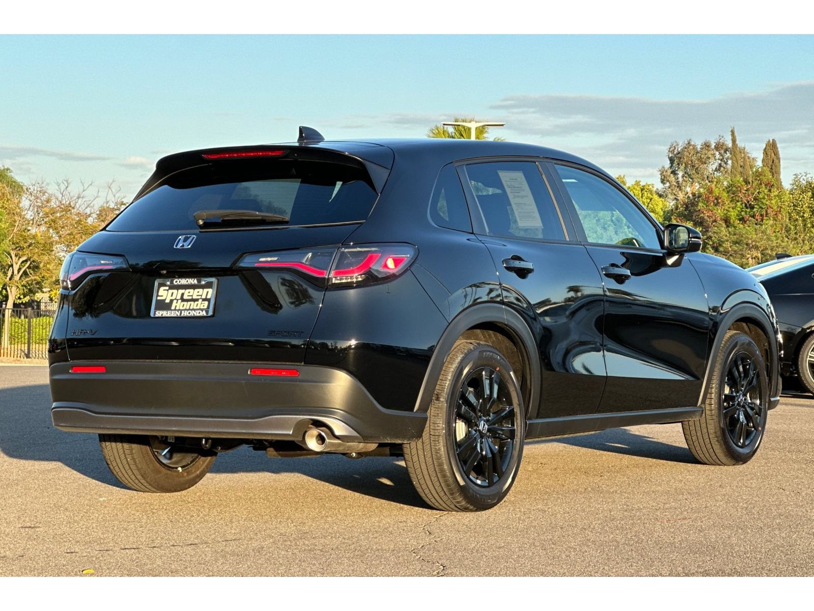 Used 2027 Honda HR-V Sport image 6