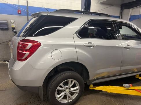 Used 2016 Chevrolet Equinox LT w/ Convenience Package AWD/4WD image 4