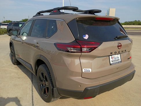 New 2026 Nissan Rogue SV AWD/4WD image 5