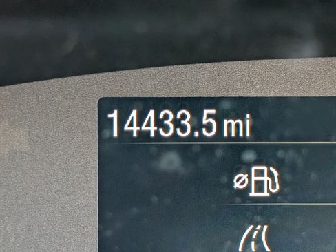 Used 2022 Ford Escape SE w/ SE Sport Appearance Package image 24