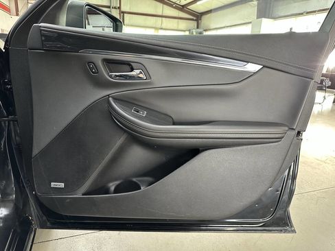 Used 2020 Chevrolet Impala Premier image 16