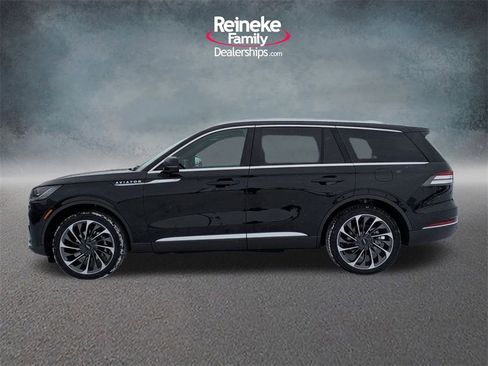 New 2026 Lincoln Aviator Reserve image 16