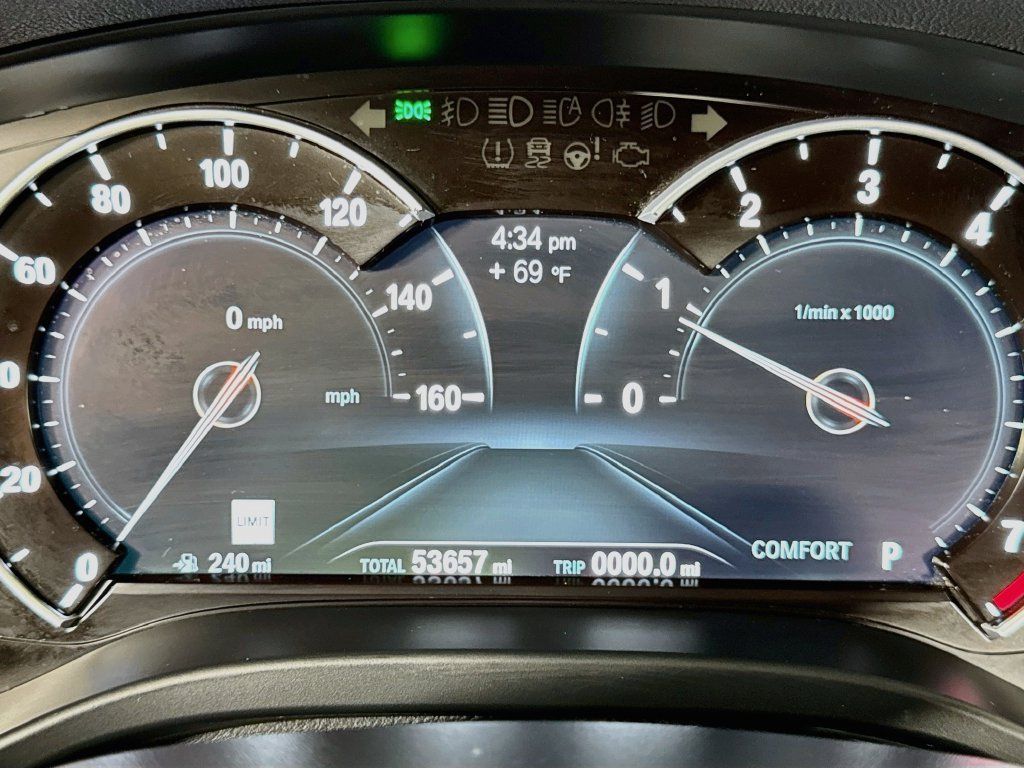 Used 2019 BMW X4 xDrive30i AWD/4WD image 29