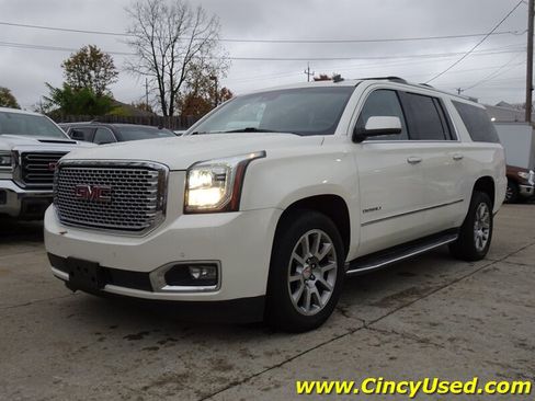 Used 2015 GMC Yukon XL Denali AWD/4WD image 3