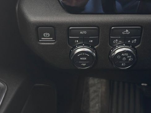 Certified 2024 GMC Sierra 1500 Elevation image 22