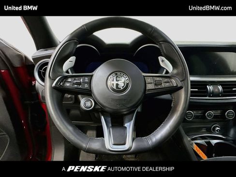 Used 2024 Alfa Romeo Stelvio Veloce AWD/4WD image 6