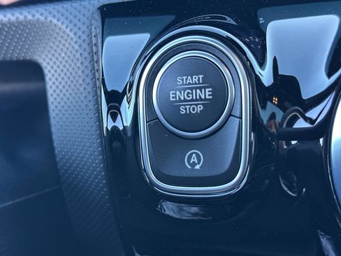 Used 2025 Mercedes-Benz CLA 250 CLA 250 image 21