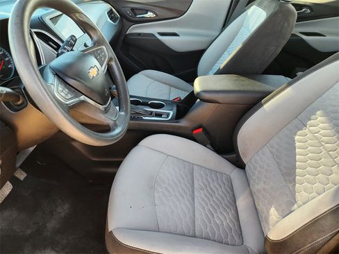 Used 2019 Chevrolet Equinox LS image 13