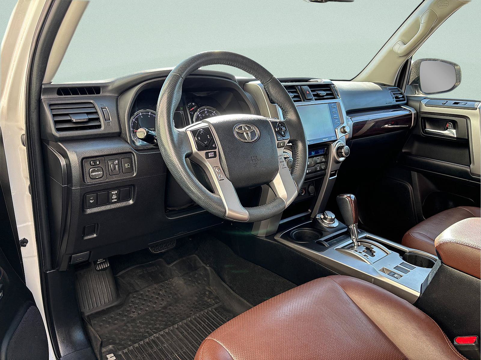 Used 2020 Toyota 4Runner Limited AWD/4WD image 14