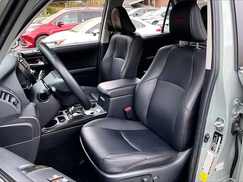 Used 2023 Toyota 4Runner TRD Off-Road Premium w/ Moonroof Package image 8