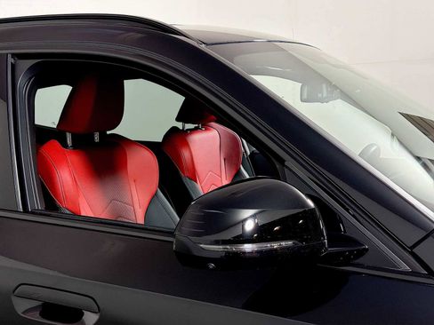 Certified 2023 BMW X1 xDrive28i w/ Premium Package image 31