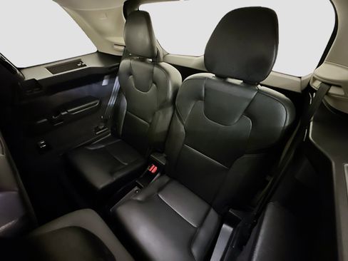 Used 2024 Volvo XC90 T8 Plus w/ Protection Package Premier image 31