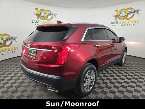 Used 2017 Cadillac XT5 Luxury w/ Driver Awareness Package image 10