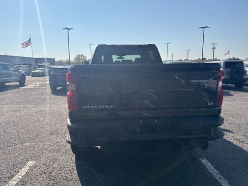 Used 2023 Chevrolet Silverado 2500 LT w/ Gooseneck/5TH Wheel Package image 6