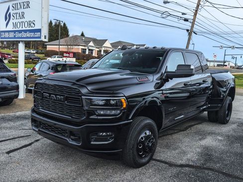 Used 2022 RAM 3500 Limited image 6