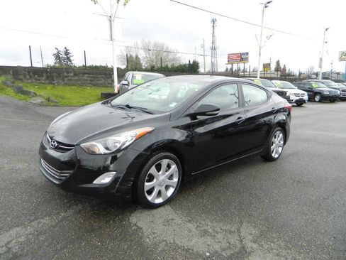 Used 2011 Hyundai Elantra Limited w/ Premium Pkg 5 image 4