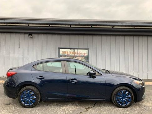 Used 2016 MAZDA MAZDA3 i Sport image 7