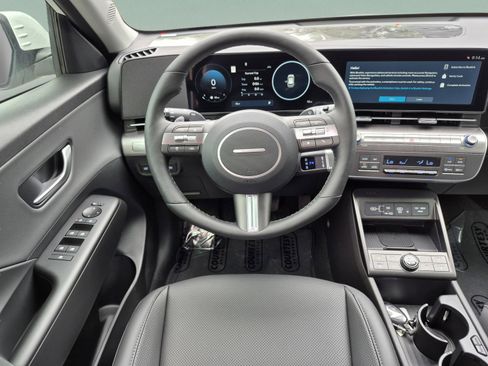 New 2026 Hyundai Kona Limited FWD image 12