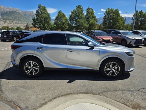 Used 2024 Lexus RX 350 Premium w/ Convenience Package AWD/4WD image 4