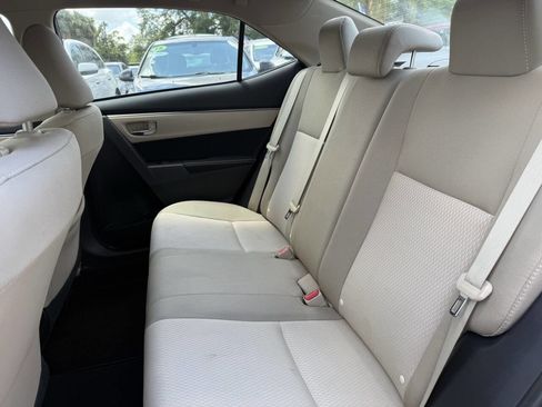 Used 2014 Toyota Corolla LE FWD image 21