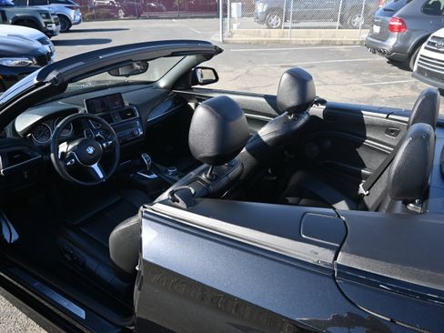 Used 2015 BMW M235i 2dr Conv M235i RWD image 20