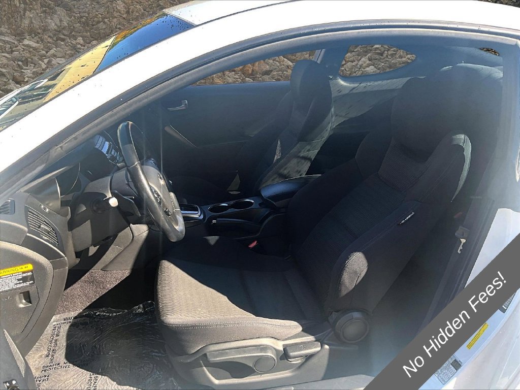 Used 2016 Hyundai Genesis 3.8 RWD image 18