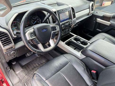 Used 2020 Ford F250 Lariat image 4