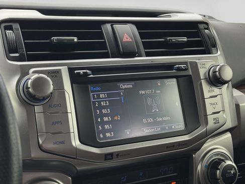 Used 2018 Toyota 4Runner Limited AWD/4WD image 15