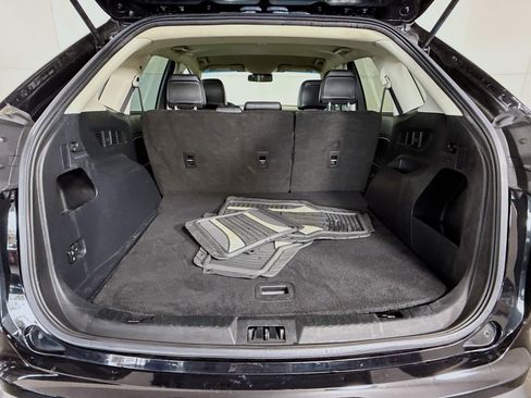 Used 2023 Ford Edge SEL image 35