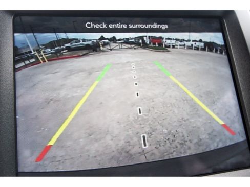 Used 2022 Jeep Cherokee Trailhawk AWD/4WD image 26