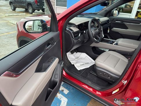 New 2026 GMC Acadia Elevation w/ Elevation Premium Package image 20