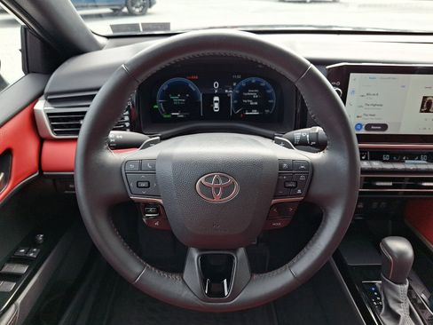 Certified 2025 Toyota Camry XSE AWD/4WD image 20