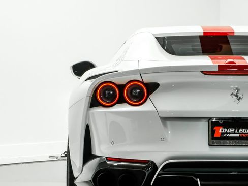 Used 2022 Ferrari 812 GTS RWD image 44