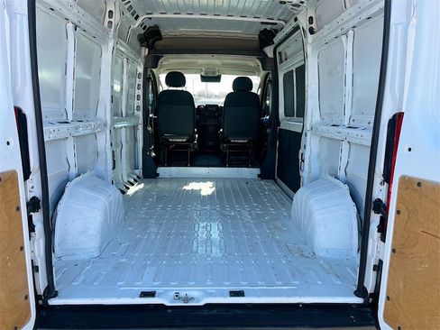 Used 2023 RAM ProMaster 2500 w/ Driver Convenience Group image 22
