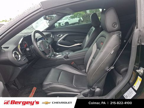 Used 2022 Chevrolet Camaro SS RWD image 15