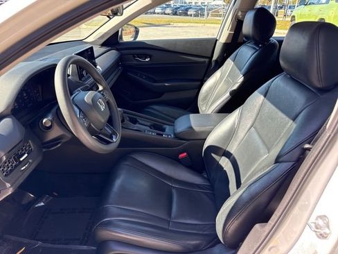 Used 2023 Honda Accord EX image 13