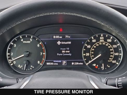 Used 2021 INFINITI QX50 Luxe w/ Appearance Package FWD image 27
