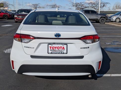 Certified 2022 Toyota Corolla LE image 7