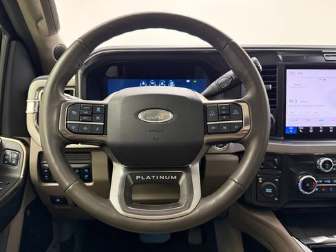 Used 2026 Ford F450 Platinum w/ Platinum Plus Package AWD/4WD image 33