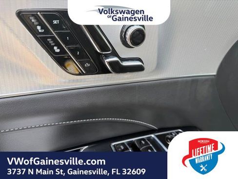 Used 2024 Cadillac Lyriq Tech RWD image 16