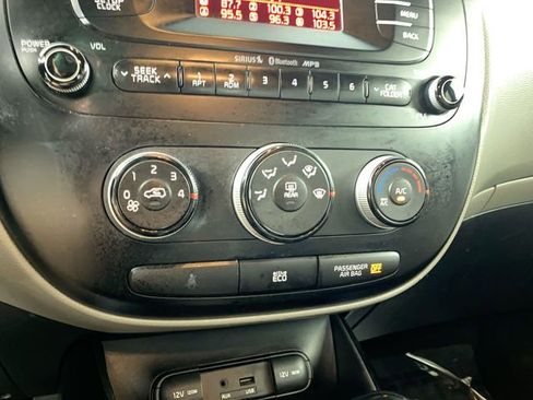 Used 2015 Kia Soul image 8