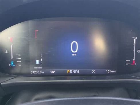 Used 2024 Ford Escape ST-Line image 32