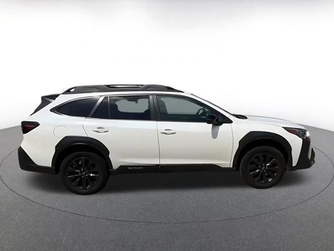 Used 2024 Subaru Outback Onyx Edition AWD/4WD image 16