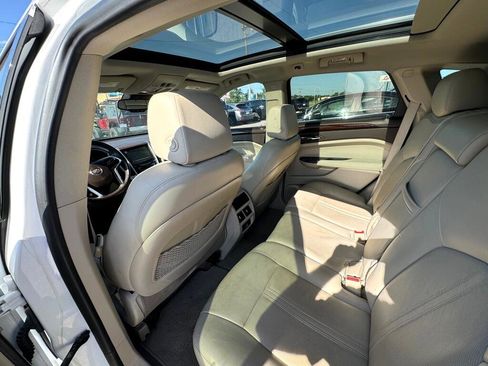 Used 2015 Cadillac SRX Performance w/ Driver Awareness Package image 9