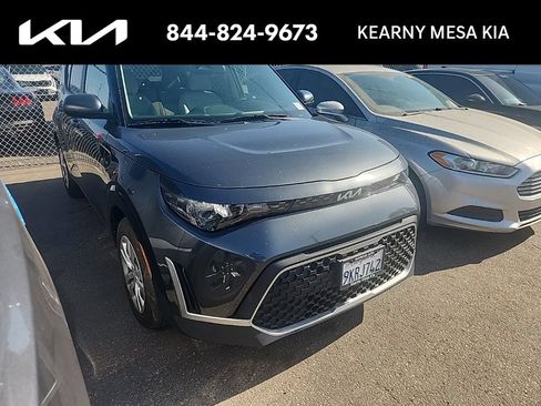 Certified 2024 Kia Soul LX FWD image 1