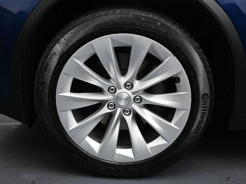 Used 2017 Tesla Model X 100D image 10