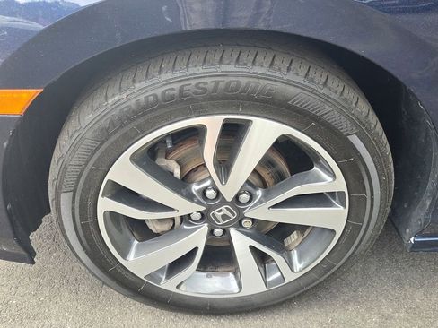 Used 2023 Honda Odyssey Touring image 11