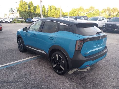 Used 2025 Nissan Kicks SR FWD image 5