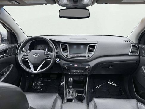 Used 2018 Hyundai Tucson Limited w/ Ultimate Package 02 FWD image 14